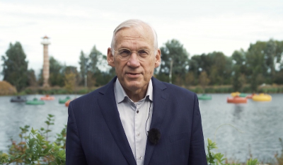 The CEO of Floriade Expo 2022 Amsterdam-Almere, Hans Bakker, addresses the 169th General Assembly of the BIE